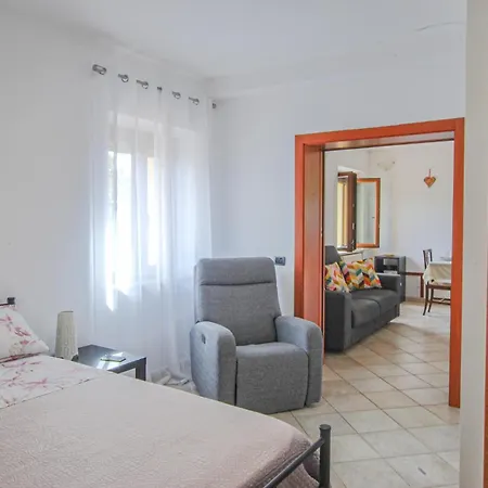 3 Bedroom In Apartment