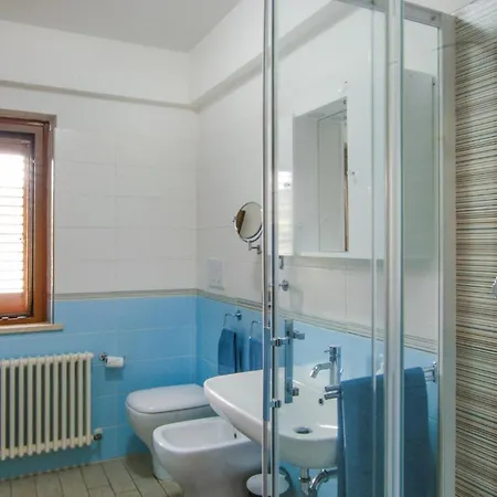 Apartment 3 Bedroom In Porto Potenza Picena